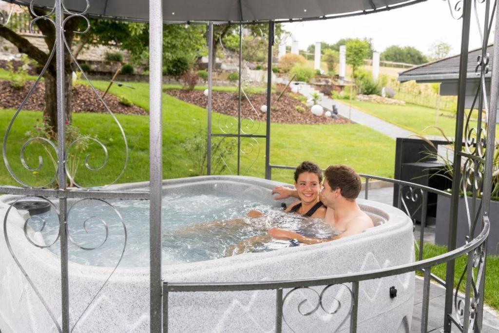 Chalet Vitaspa - Whirlpool & Sauna Privatspa Pegnitz Eksteriør billede